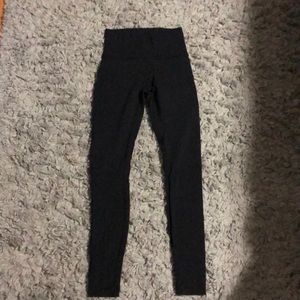 Lululemon black wunder unders